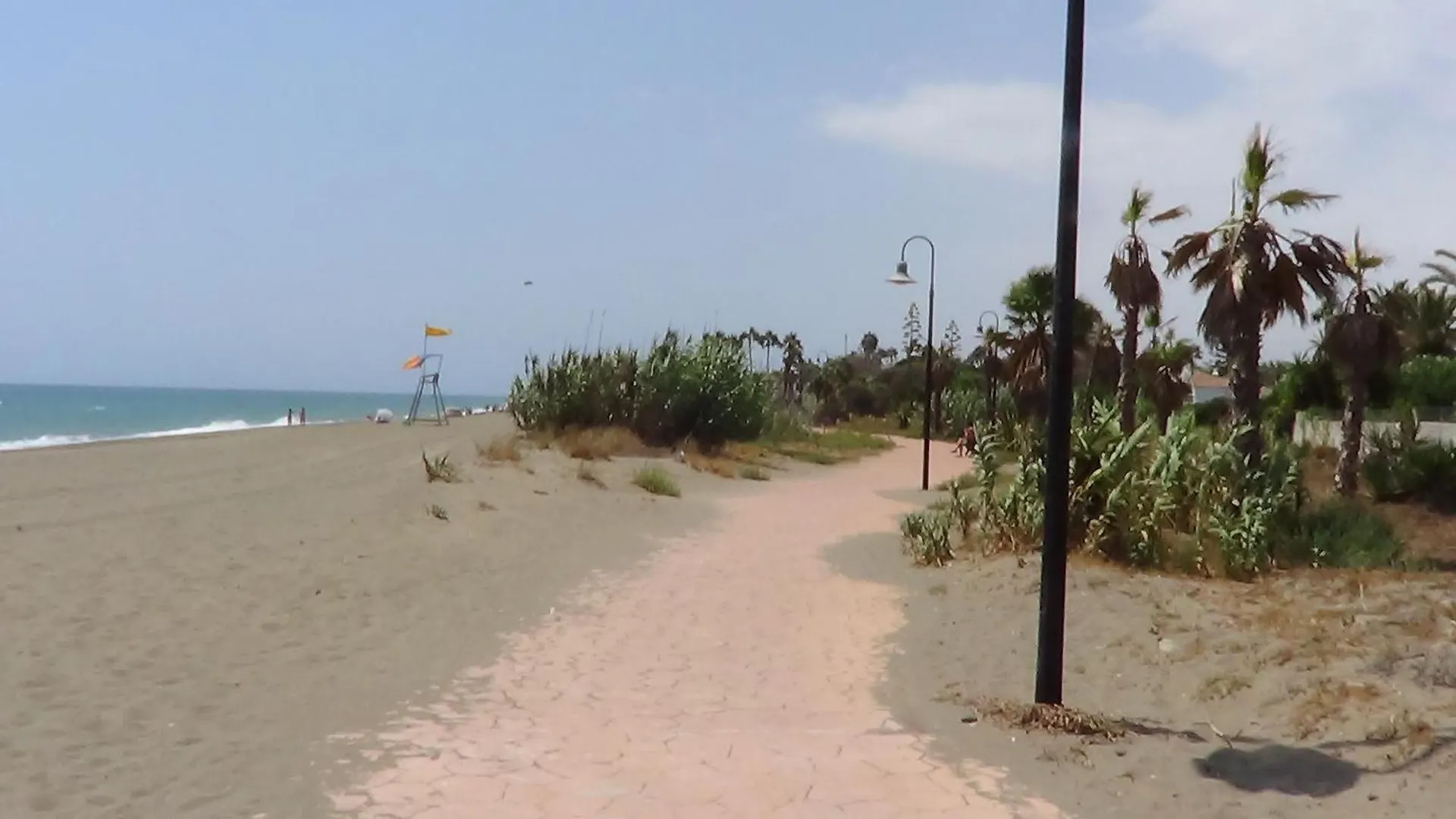 Studio Fuer 4 Personenund 1 Kind In Andalusien Estepona Spain