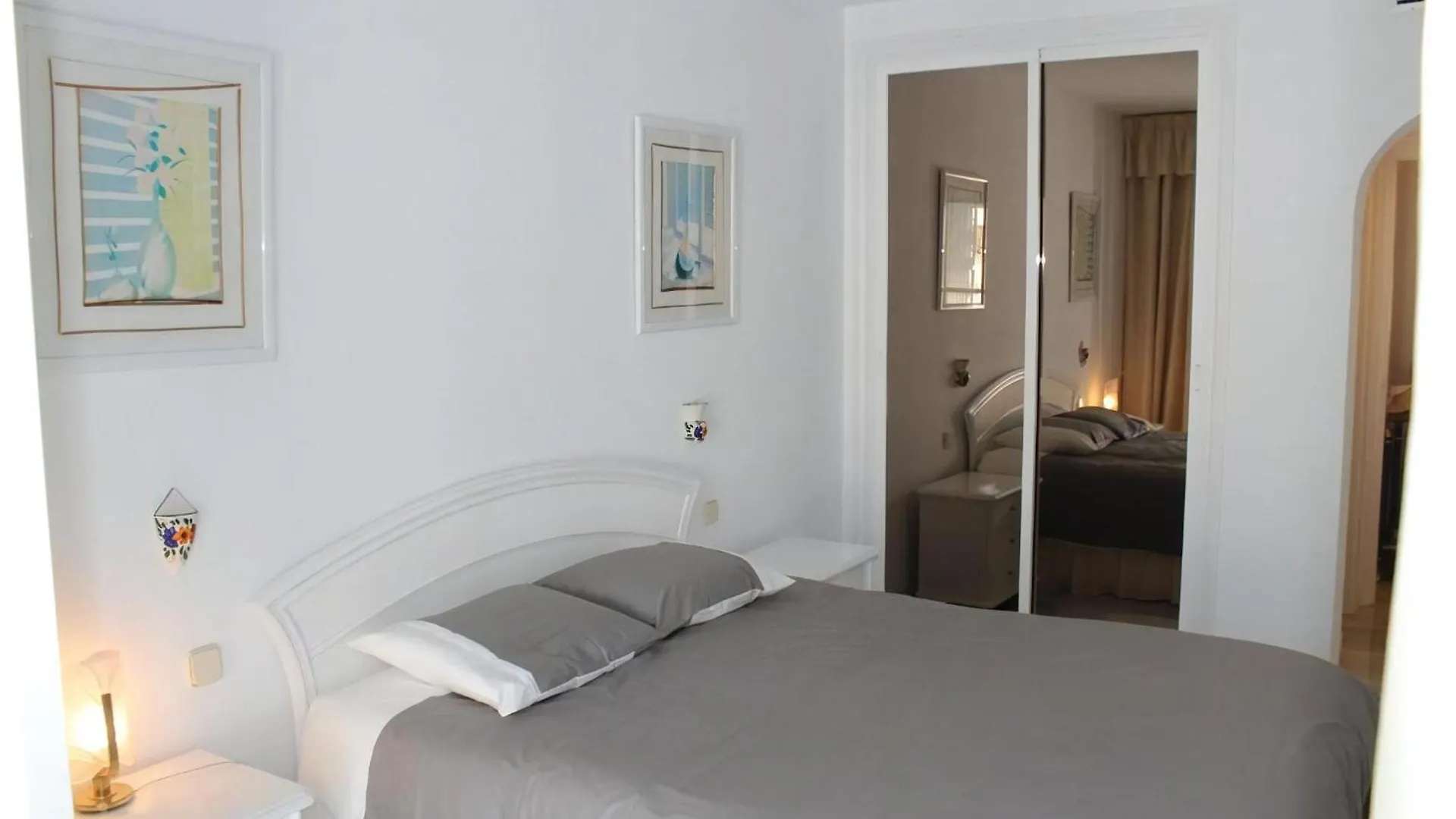 Apartment Studio Fuer 4 Personenund 1 Kind In Andalusien Estepona Spain